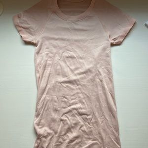 Lululemon Swiftly Tech